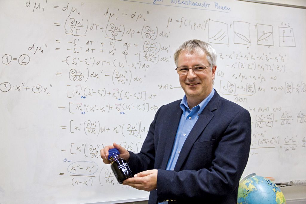 Prof. Nicolaus Dahmen