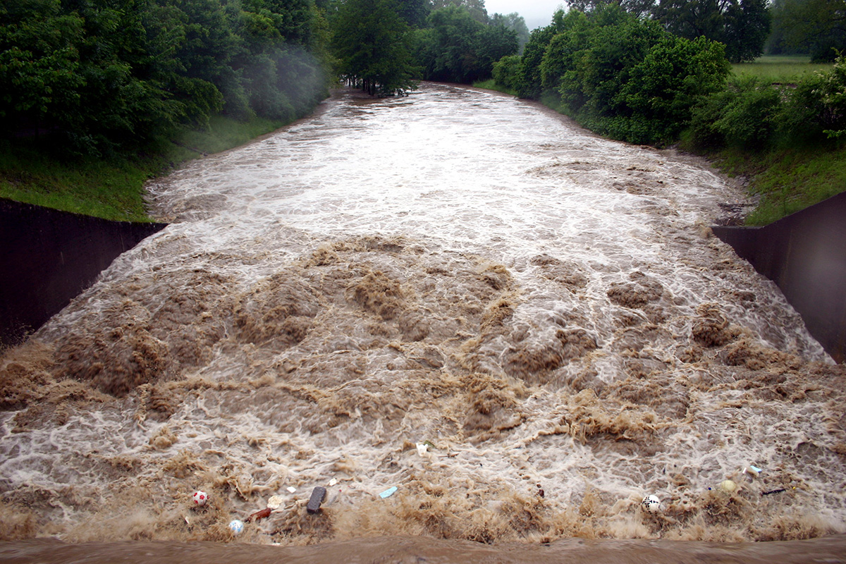 Hochwasser im badischen Pfinztal im Frühsommer 2013 (Bild: Gabi Zachmann, KIT)